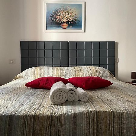 Saturno House Cagliari Center酒店 外观 照片