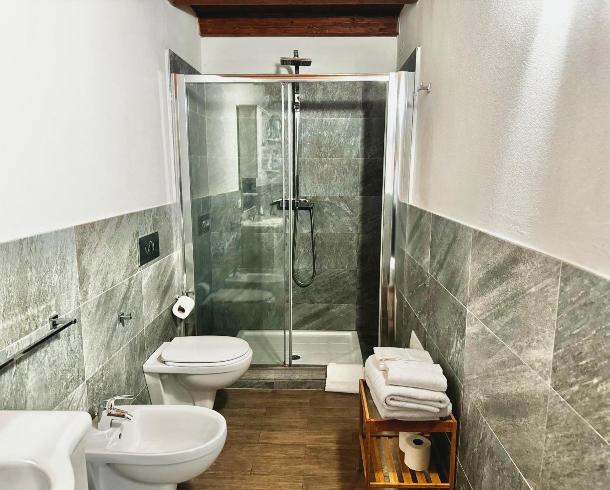 Saturno House Cagliari Center酒店 外观 照片